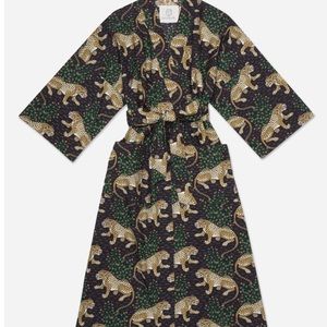 Printfresh nwt Bagheera ink robe